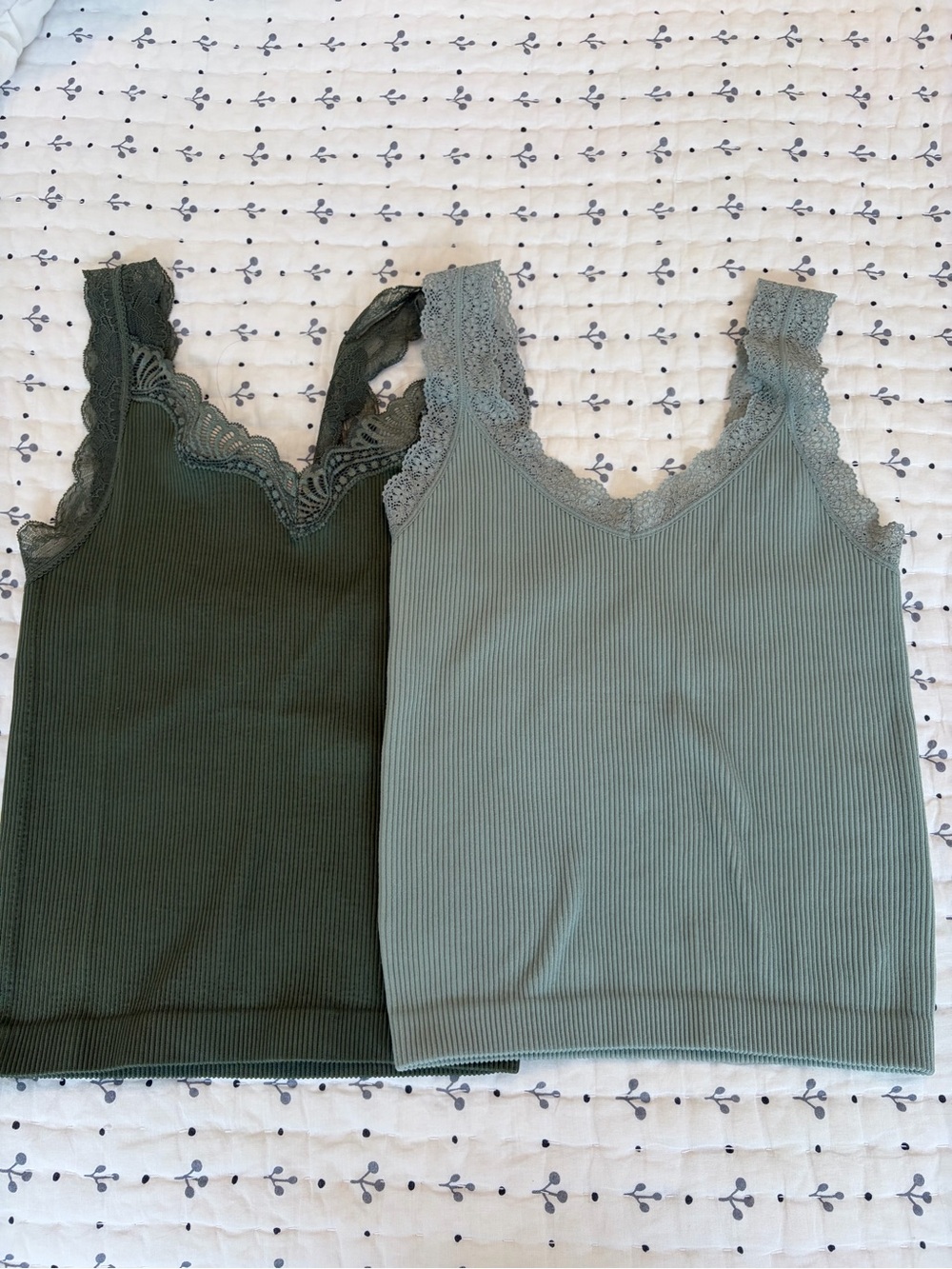 Lace-Trim Dynamic Ribbed Tank Tops - Olive & Blue